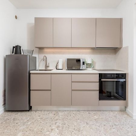 Apartment Tesic Close To The Sea With Shared 4Xbicycles Fažana Buitenkant foto